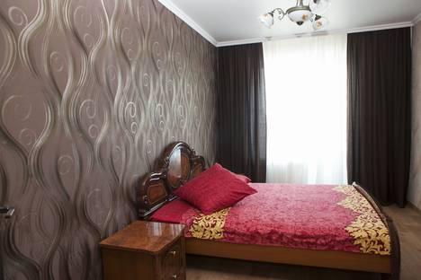Двухкомнатная квартира в аренду посуточно в Тольятти по адресу спортивная 6
